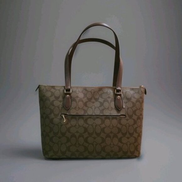 Coach CW381 Signature Canvas Khaki Saddle Shoulder Bag NEW With Tags - Picture 10 of 16